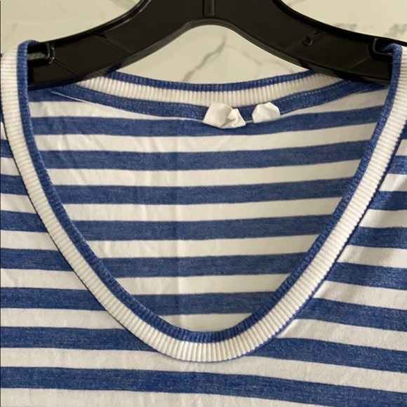 Gap Tee(6) - Picture 4 of 6